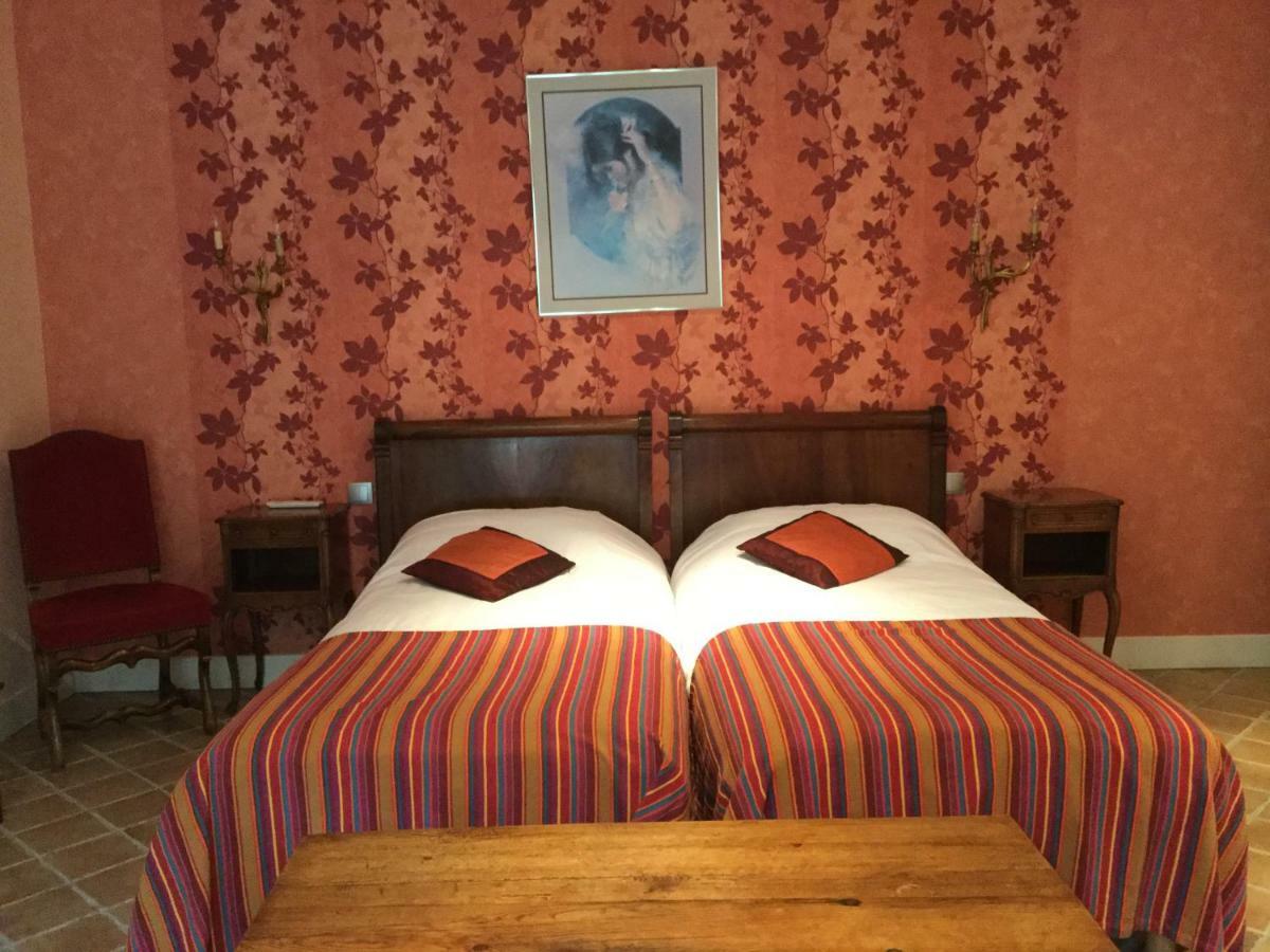Auberge Les Hauts De Chenas Bagian luar foto